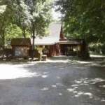 Access to the Courreges Canoe Leisure Centre