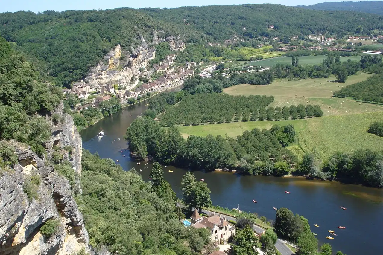 Vue sur la Dordogne à la Roque Gageac